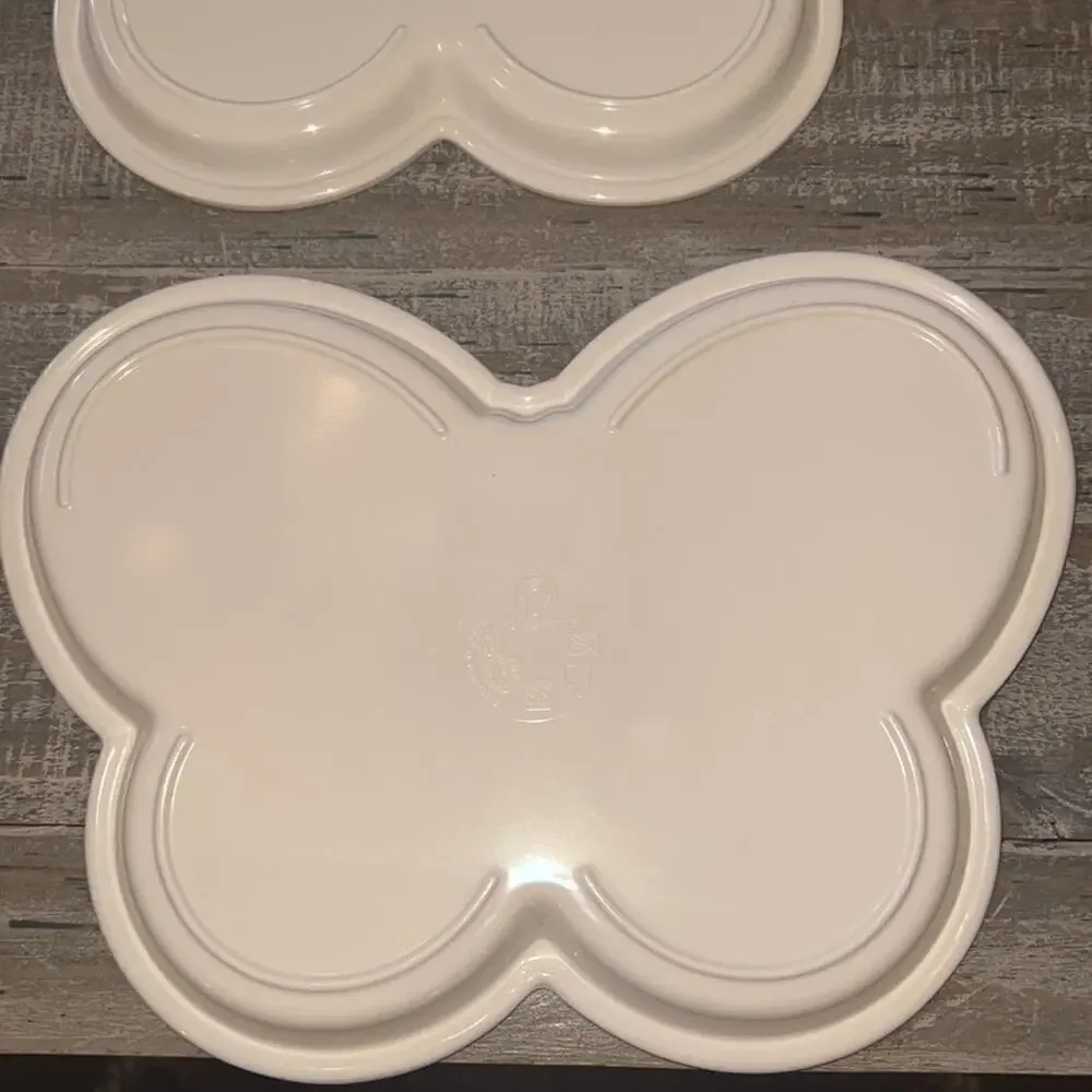 ▶️ Disney Store ◀️ 2 Tinker Bell & Fairies Plastic Collectors Plates.